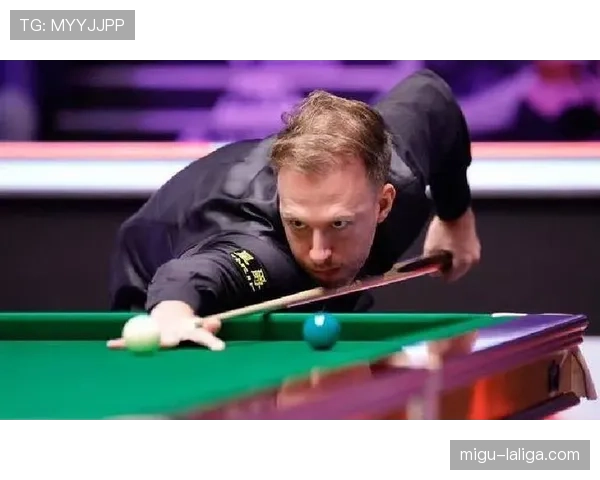 特鲁姆普连轰三杆破百晋级 大师赛赛场展现世界第一稳定性